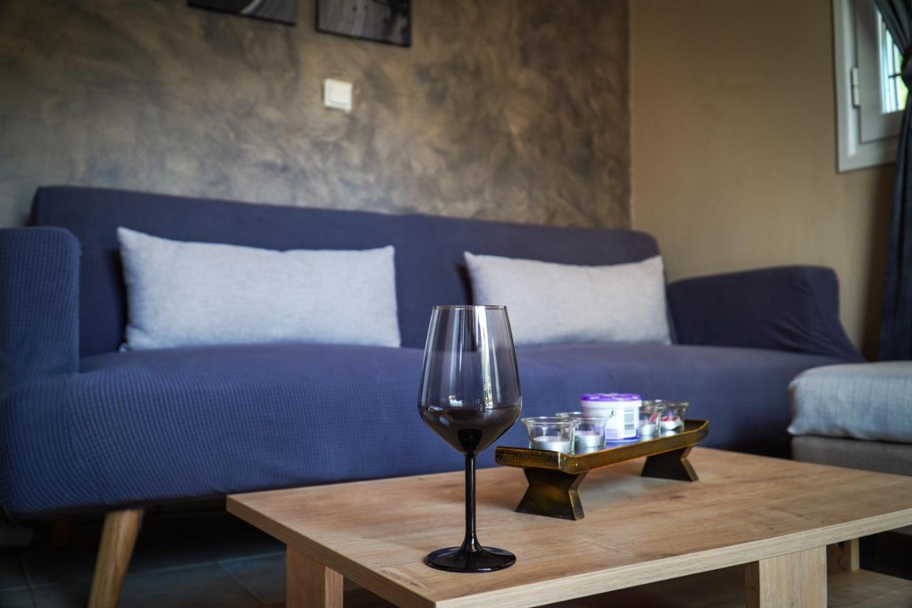 The Dreamhouse Athens Airport Appartement Artemida  Buitenkant foto